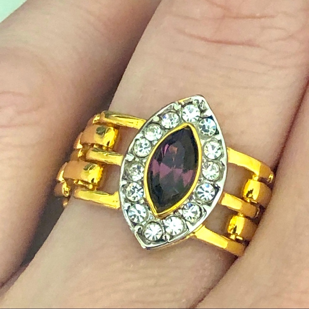 💜18kt Gold Plated Ring Purple Swarovski Crystal💜
